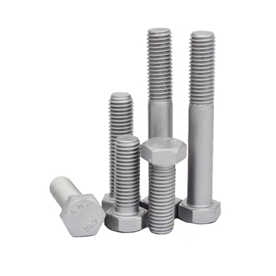 comprare Resistenza ad alta temperatura di Bolt di cappuccio della sfortuna del grado 8,8 per energia eolica della ruota del veicolo online manufacture