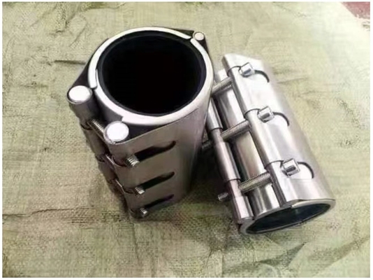 Clampo a tubo singolo per la riparazione di condotte con rivestimento EPDM e intervallo di pressione da 0,8 a 2,5 Mpa