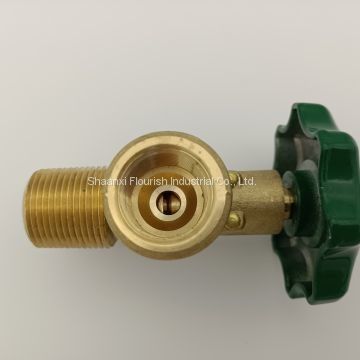 Forgia della valvola di angolo d'ottone di chiusura di auto della colata GPL